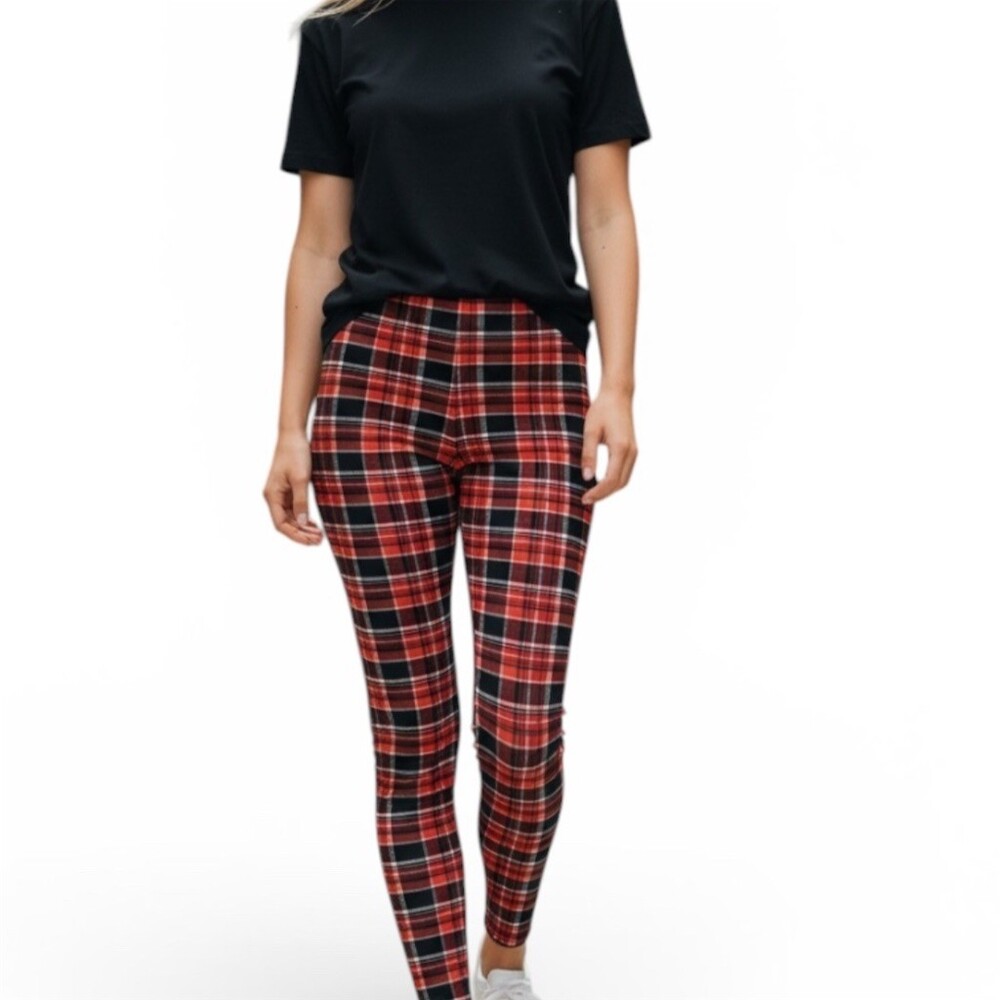 Coco + Carmen Pants Womens Large Red Black Plaid Pull-On Skinny Zip